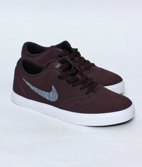 Nike SB - Check