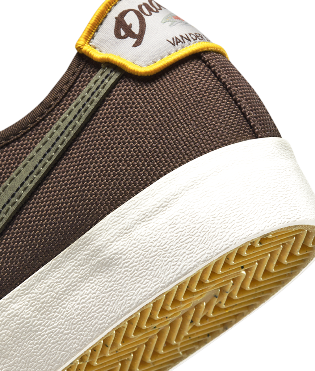 nike sb blazer court dvd