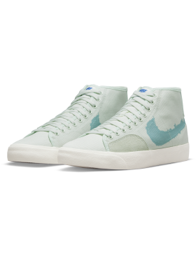 Nike SB - Blazer Court Mid PRM