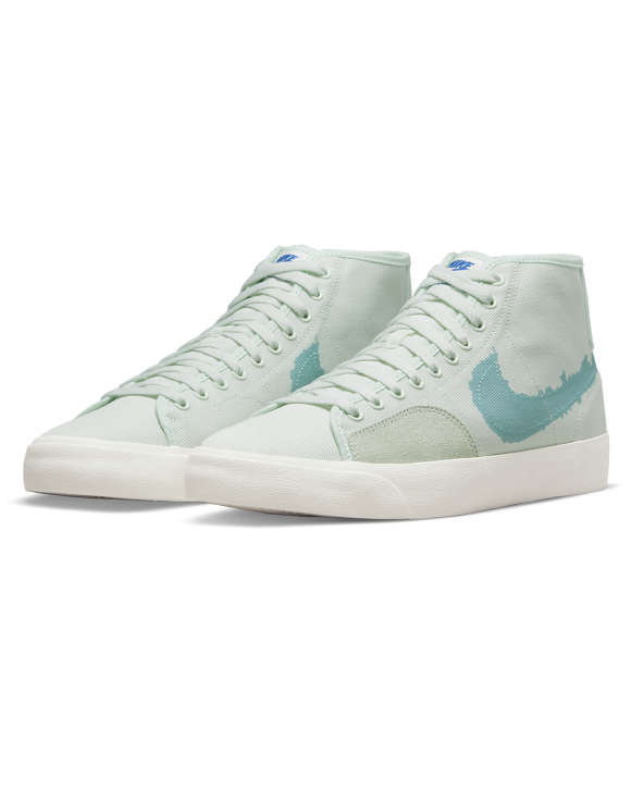 Nike SB - Blazer Court Mid PRM