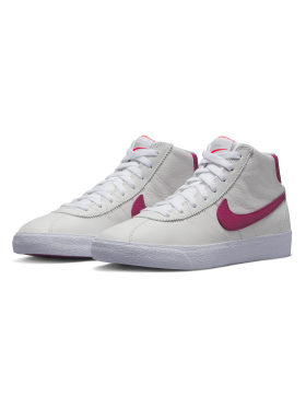 Nike SB - Bruin High (ISO)