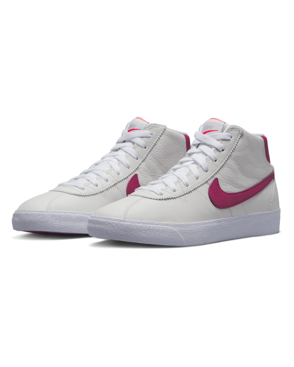 Nike SB - Bruin High (ISO)