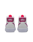 Nike SB - Bruin High (ISO)