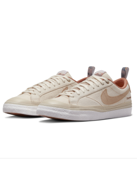 Nike SB - Blazer Low QS