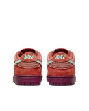 Nike SB - Dunk Low Pro PRM