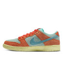 Nike SB - Dunk Low Pro PRM