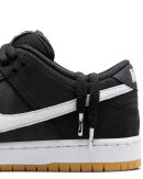 Nike SB - Dunk Low Pro (carry over)