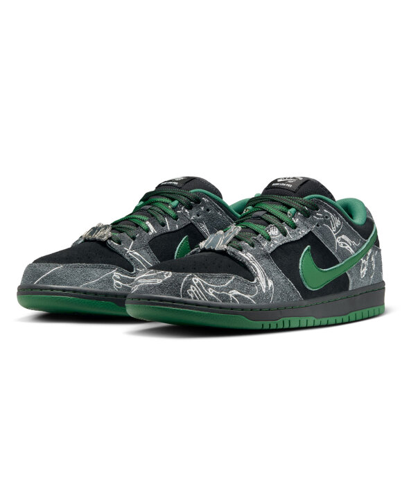 Nike SB - Dunk Low x There Skateboards