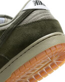Nike SB - Dunk Low Pro B