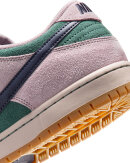 Nike SB - Dunk Low Pro