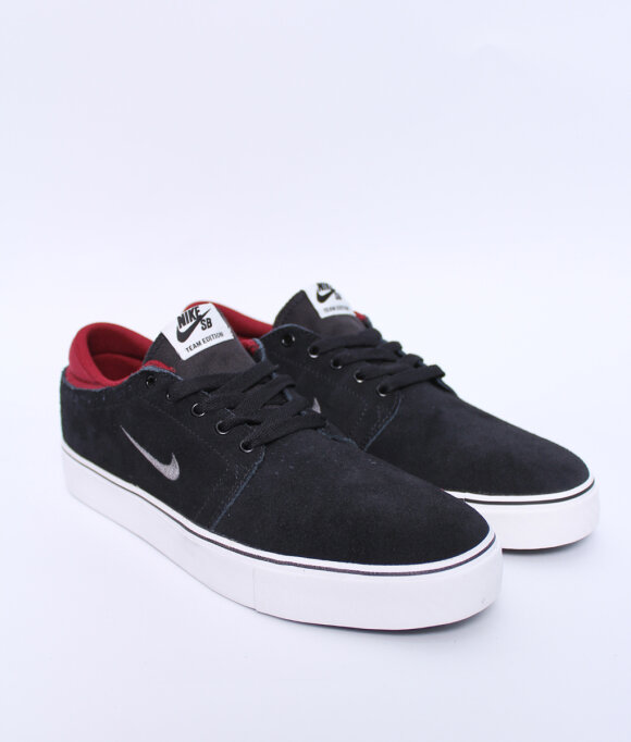 Nike SB - Team Edition