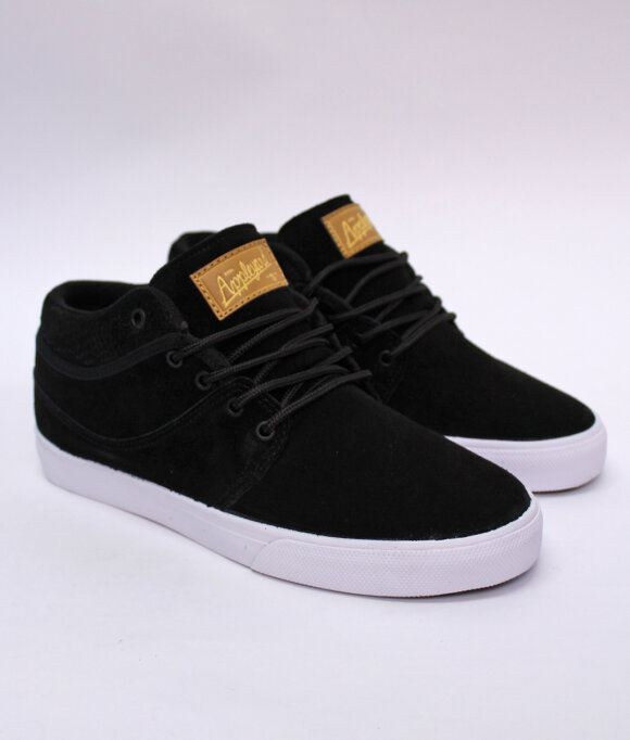 Globe - Mahalo Mid