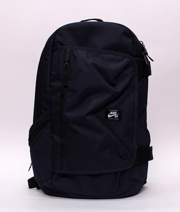 Nike SB - Shelter